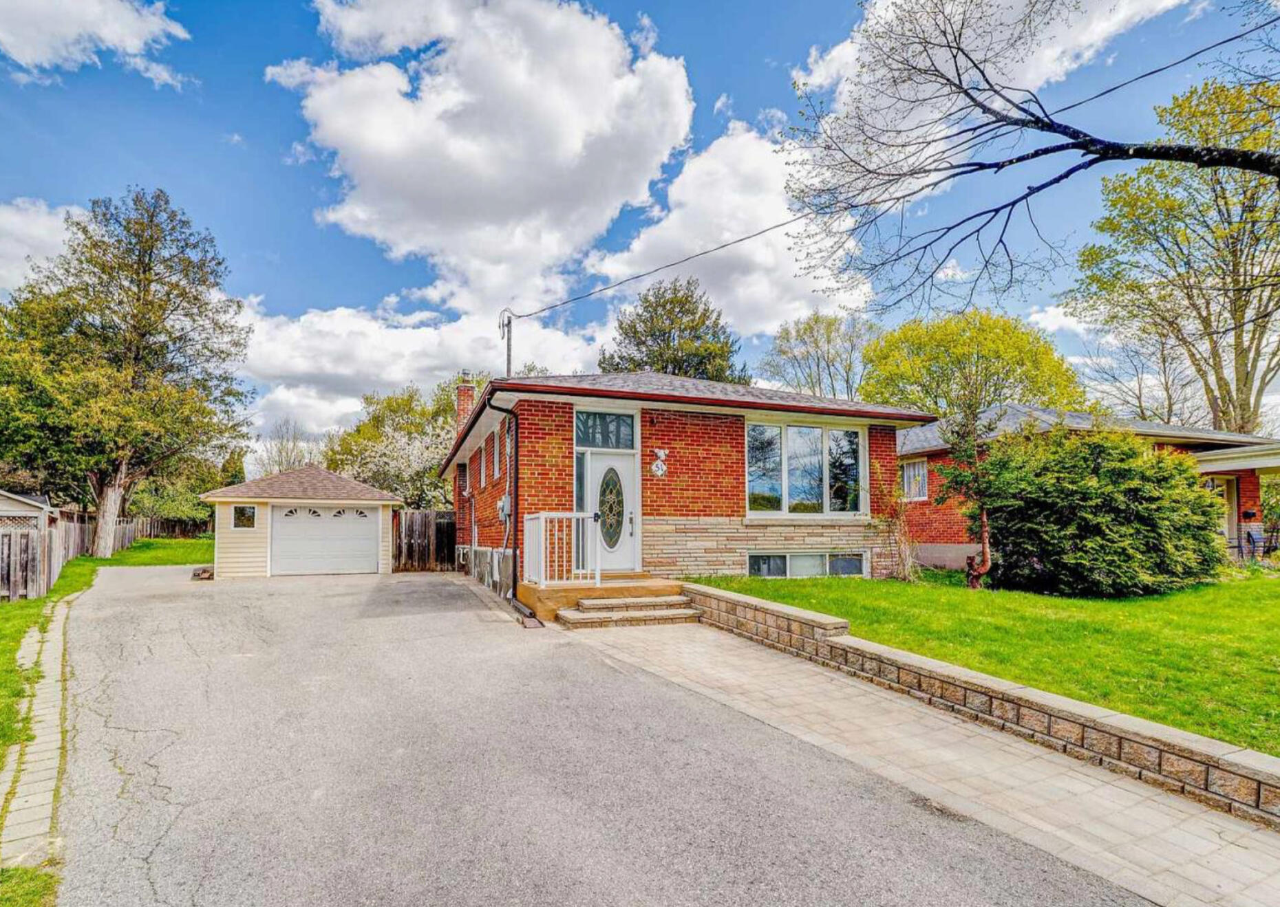 51 TORDALE CRESCENT, TORONTO (BENDALE), ON M1P 3X6
